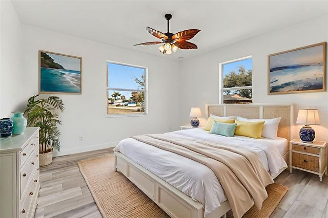 1420 E GATE DRIVE, Venice, FL 34285