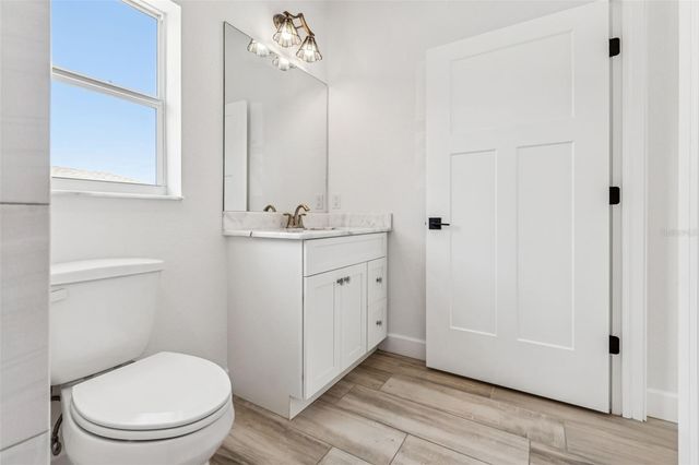 1420 E GATE DRIVE, Venice, FL 34285