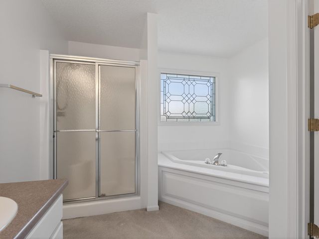 9175 Brant Point, New Haven, IN 46774