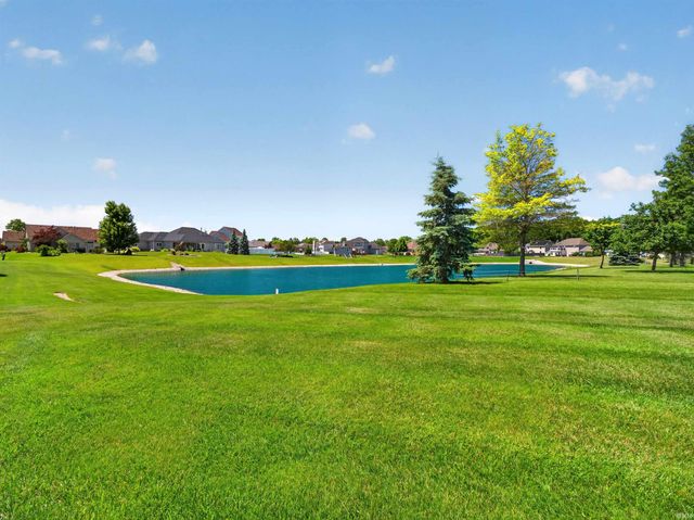 9175 Brant Point, New Haven, IN 46774