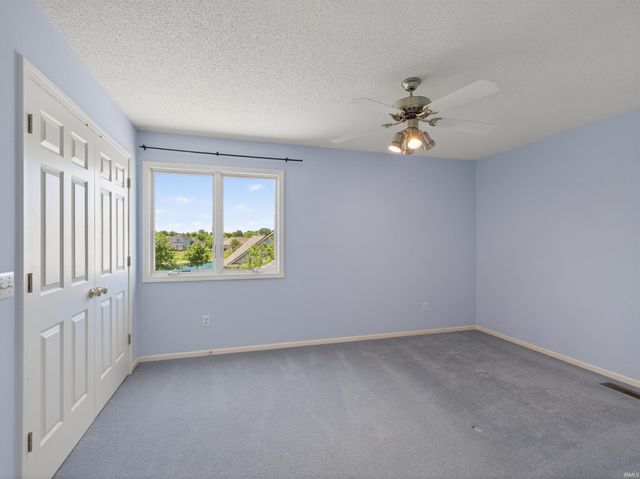 9175 Brant Point, New Haven, IN 46774