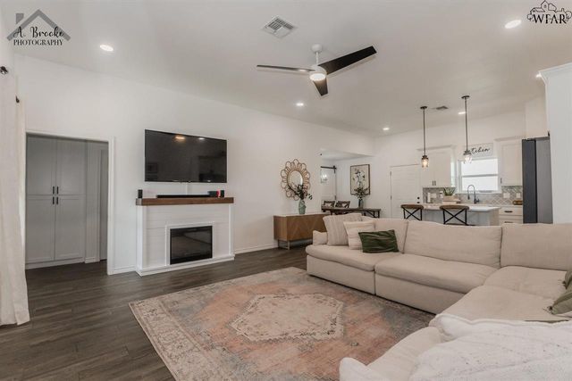 3216 NORTHWEST DRIVE, Wichita Falls, TX 76306