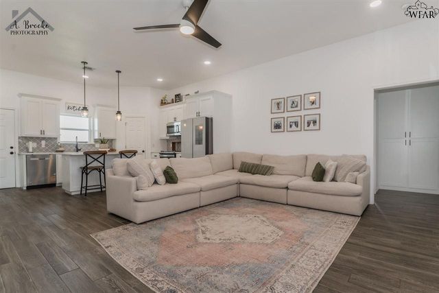 3216 NORTHWEST DRIVE, Wichita Falls, TX 76306