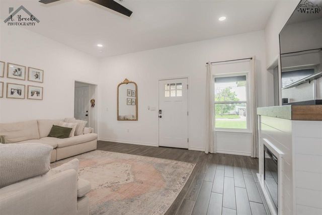 3216 NORTHWEST DRIVE, Wichita Falls, TX 76306