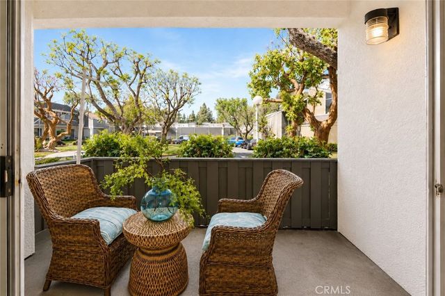 2849 S Fairview C, Santa Ana, CA 92704