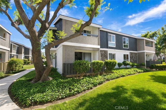 2849 S Fairview C, Santa Ana, CA 92704