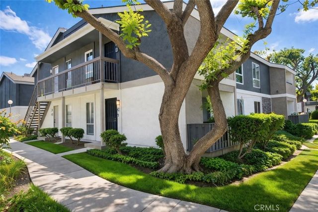 2849 S Fairview C, Santa Ana, CA 92704