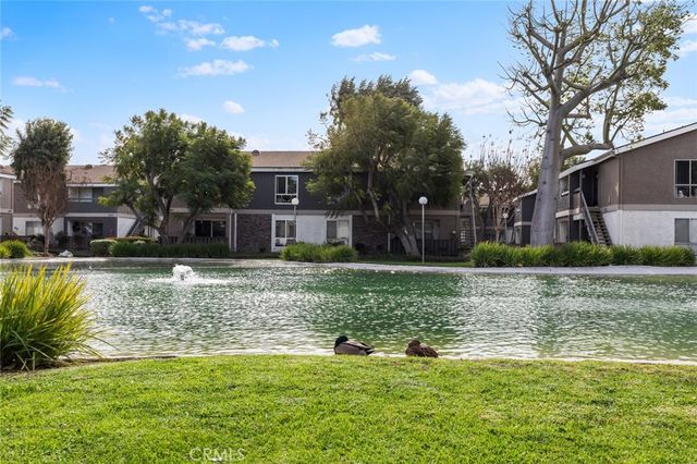 2849 S Fairview C, Santa Ana, CA 92704