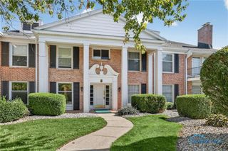 4243 W Bancroft Street, 104E, Ottawa Hills, OH 43615