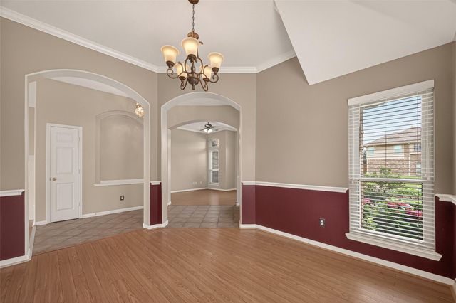 1707 Country Club Cove Drive, Baytown, TX 77521