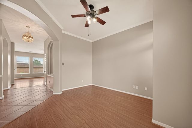 1707 Country Club Cove Drive, Baytown, TX 77521