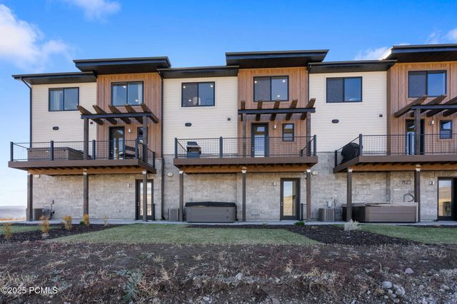 2022 W Pinnacle Lane, Heber City, UT 84032