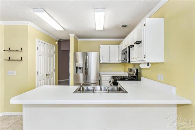 1374 Mazurek Blvd, Pensacola, FL 32514