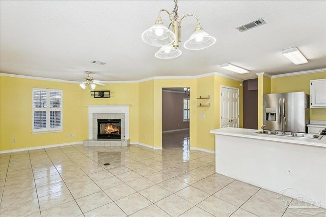 1374 Mazurek Blvd, Pensacola, FL 32514