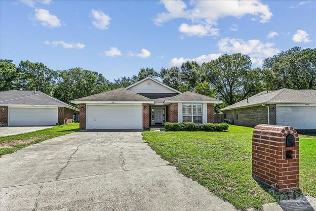 1374 Mazurek Blvd, Pensacola, FL 32514