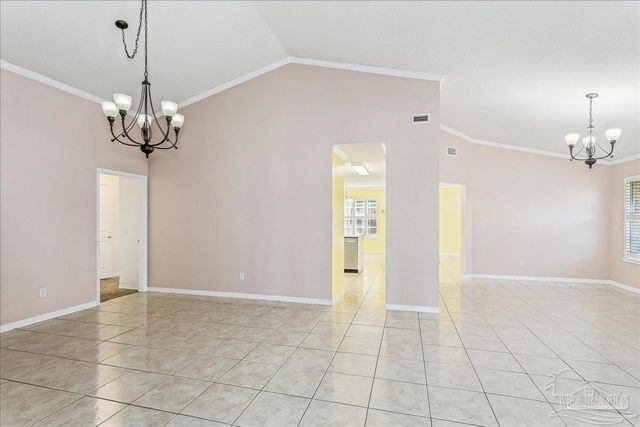 1374 Mazurek Blvd, Pensacola, FL 32514