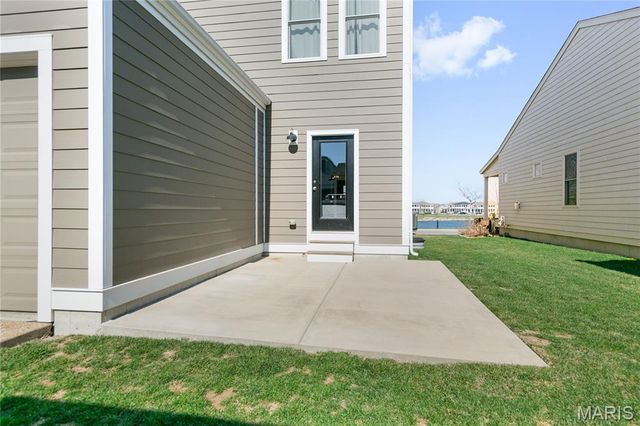 6142 Suntan Drive, St Charles, MO 63301