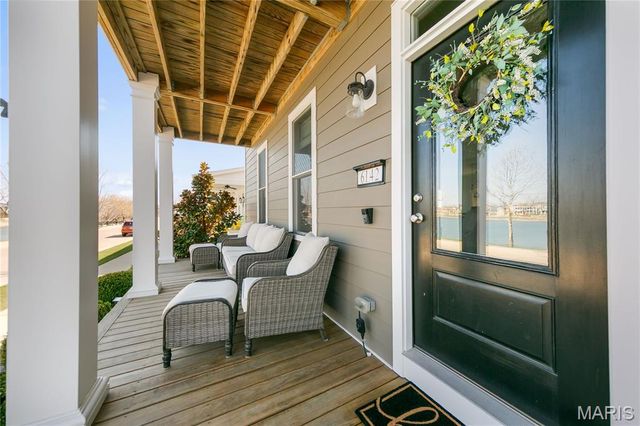 6142 Suntan Drive, St Charles, MO 63301