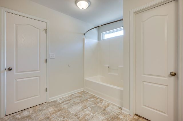 1556 Tylertown Rd, Clarksville, TN 37040