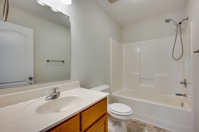 1556 Tylertown Rd, Clarksville, TN 37040