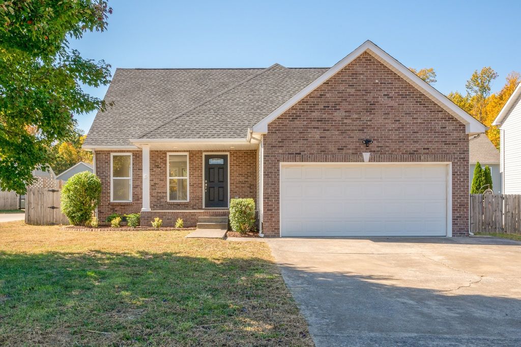 1556 Tylertown Rd, Clarksville, TN 37040