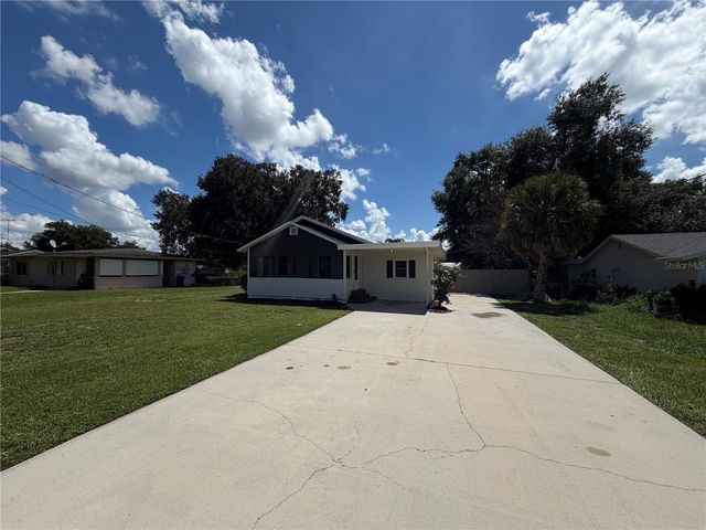 335 E HOFFMAN STREET, Lake Alfred, FL 33850