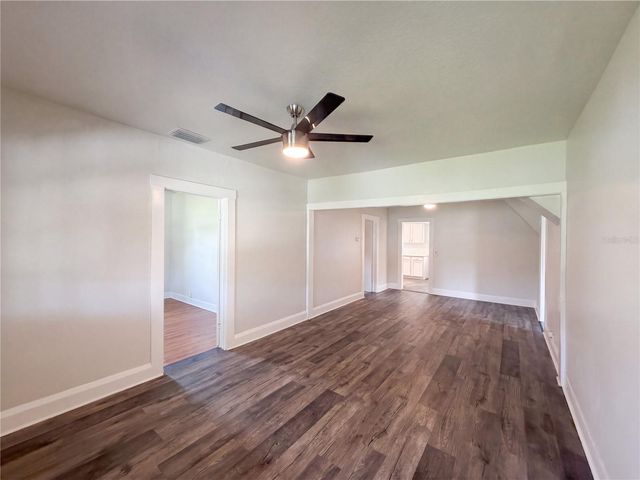 335 E HOFFMAN STREET, Lake Alfred, FL 33850
