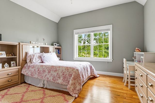 14 Amber Dr, Wrentham, MA 02093