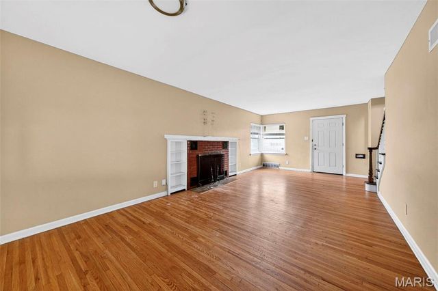 7245 Saint Andrews Place, Normandy, MO 63121