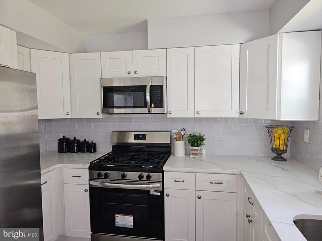 38 EDISON LN, Willingboro, NJ 08046