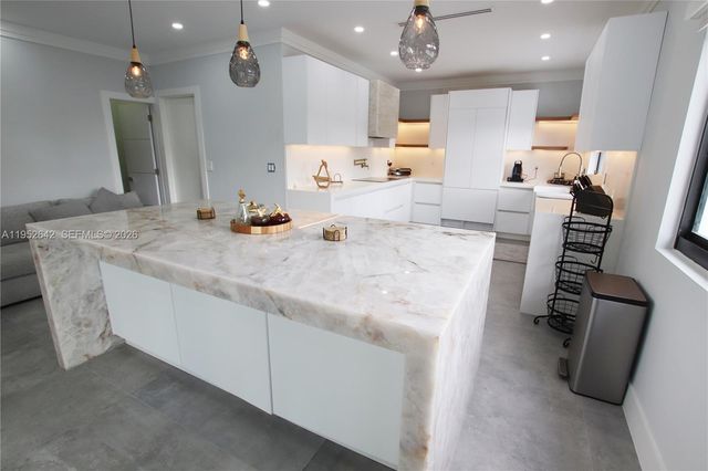 14218 SW 291st St, Homestead, FL 33033