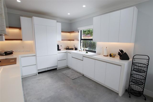 14218 SW 291st St, Homestead, FL 33033