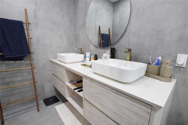 14218 SW 291st St, Homestead, FL 33033