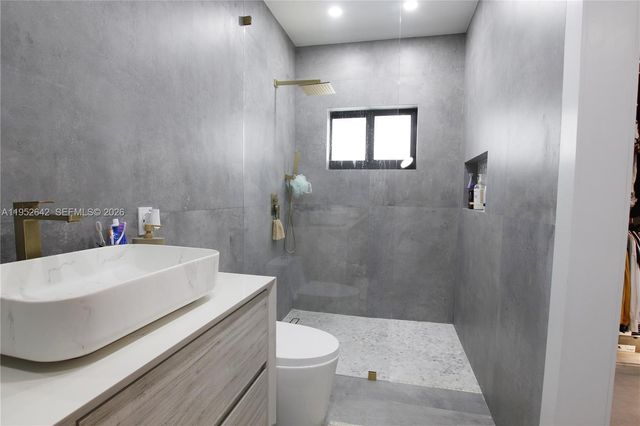 14218 SW 291st St, Homestead, FL 33033