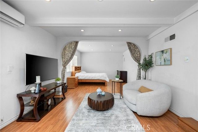 23908 Fernlake, Harbor City (los Angeles), CA 90710