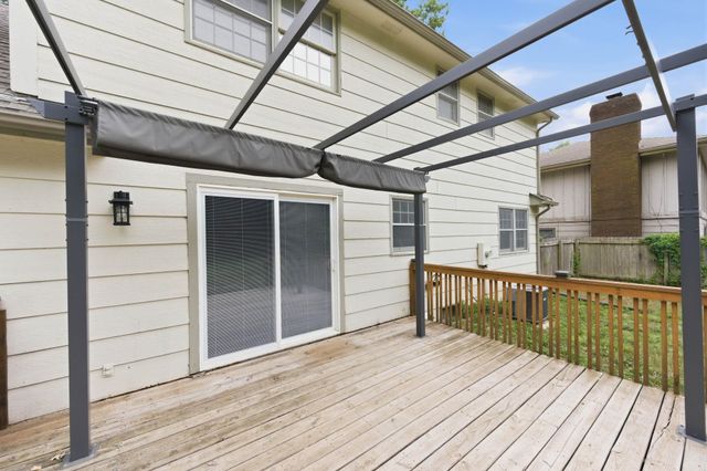1243 N Dry Creek, Derby, KS 67037