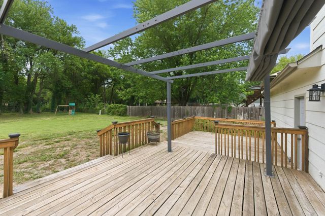 1243 N Dry Creek, Derby, KS 67037