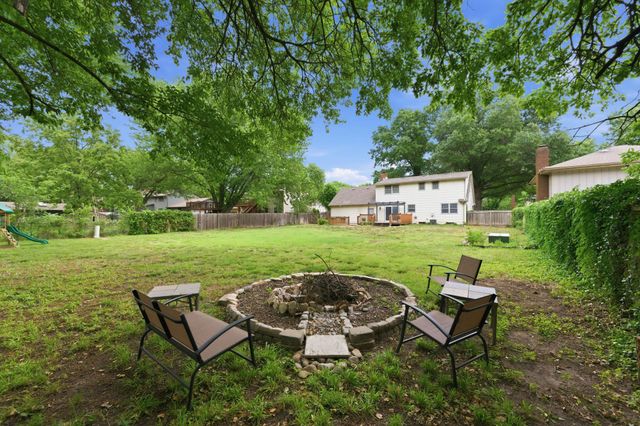 1243 N Dry Creek, Derby, KS 67037