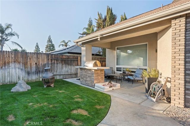 9317 Leslie Deann Court, Bakersfield, CA 93312