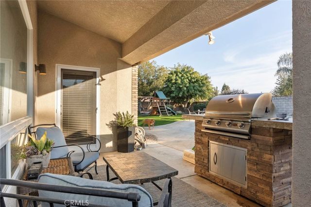 9317 Leslie Deann Court, Bakersfield, CA 93312