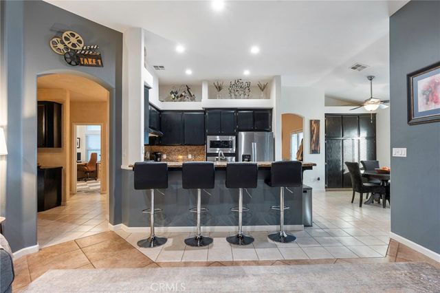 9317 Leslie Deann Court, Bakersfield, CA 93312