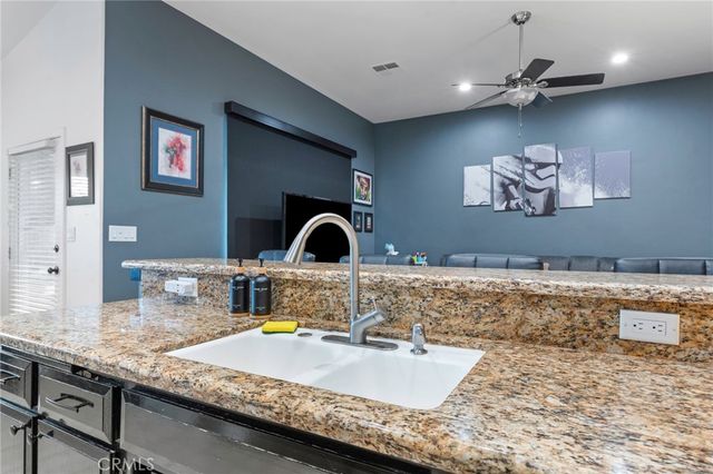 9317 Leslie Deann Court, Bakersfield, CA 93312