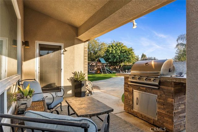 9317 Leslie Deann Court, Bakersfield, CA 93312