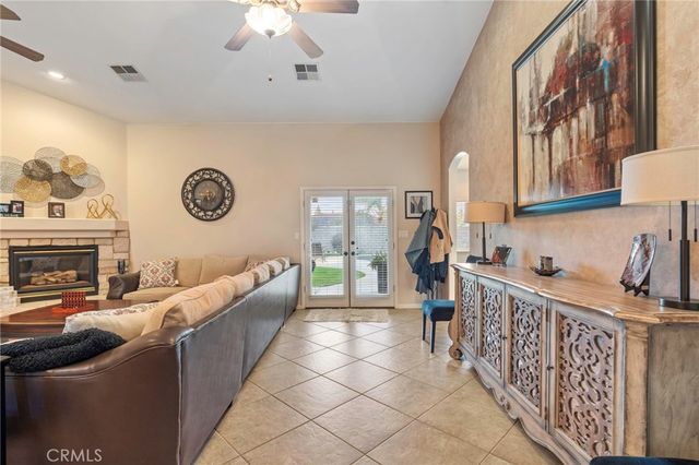 9317 Leslie Deann Court, Bakersfield, CA 93312