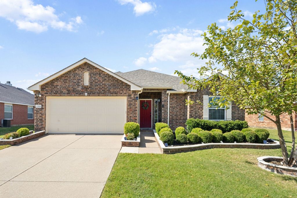 1304 Madison Drive, Wylie, TX 75098