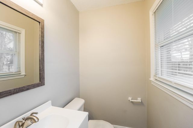 6 Middlesex Avenue, Goose Creek, SC 29445