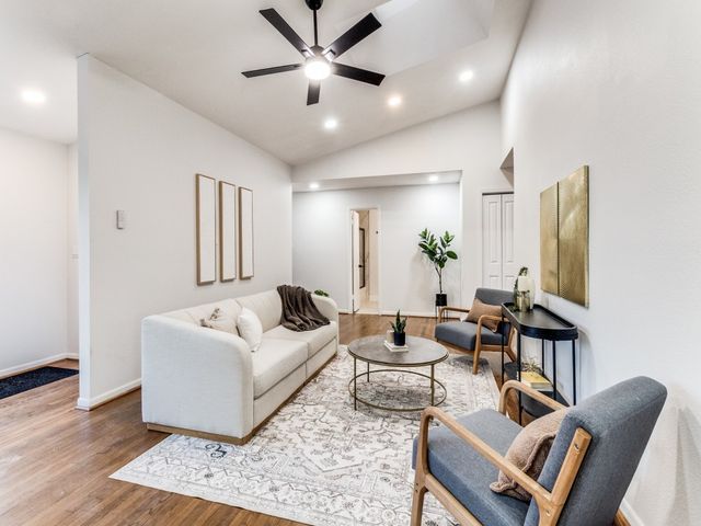 528 Shirley Court, Richardson, TX 75081