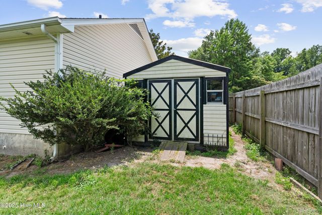 411 Spring Drive, Jacksonville, NC 28540