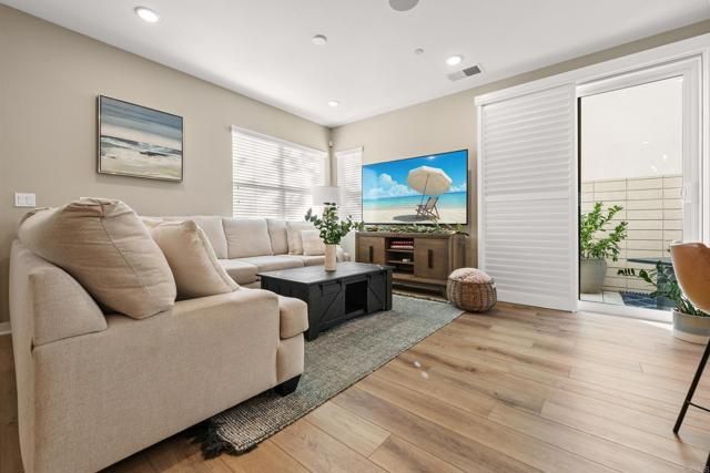 13085 Olympus Circle 1, Poway, CA 92064