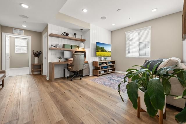 13085 Olympus Circle 1, Poway, CA 92064